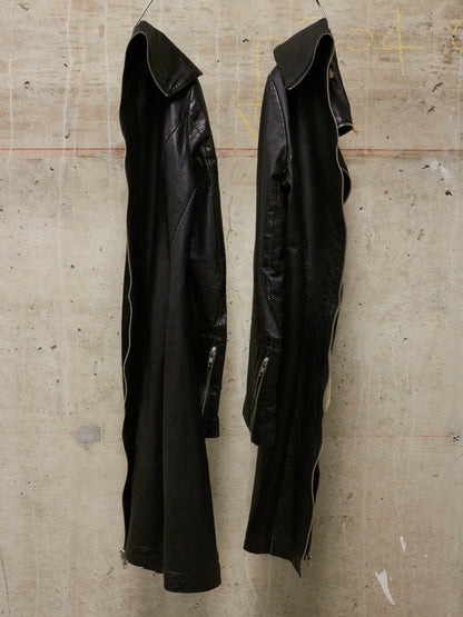 Nozomi Ishiguro HAUTE COUTURE AW12-13 Asymmetric Overlock High-Neck Spiral Zip Lambskin Leather Coat