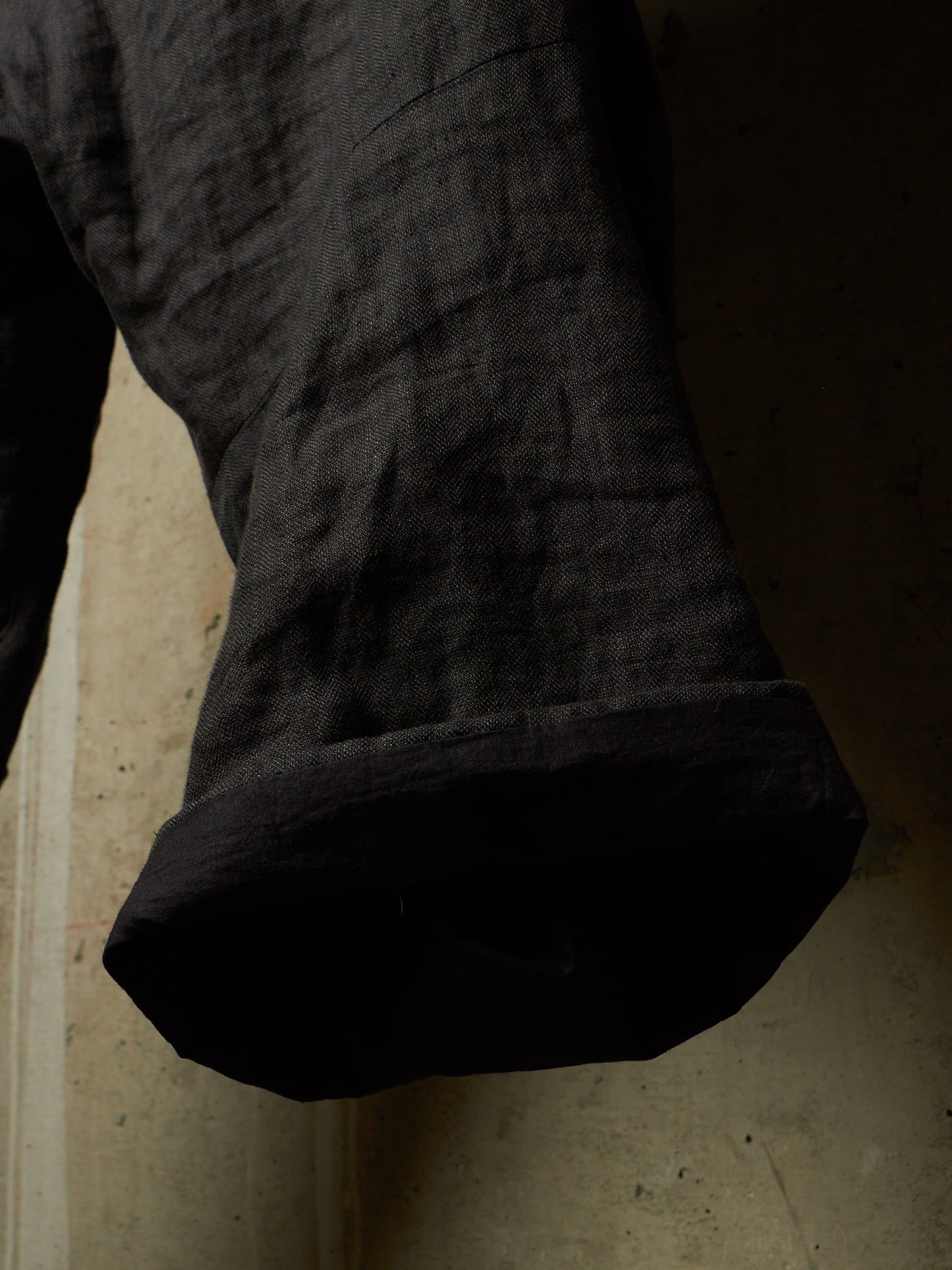 Paul Harnden Shoemakers Charcoal Grey ‘Lancashire’ Linen Belted Wide Leg Trousers