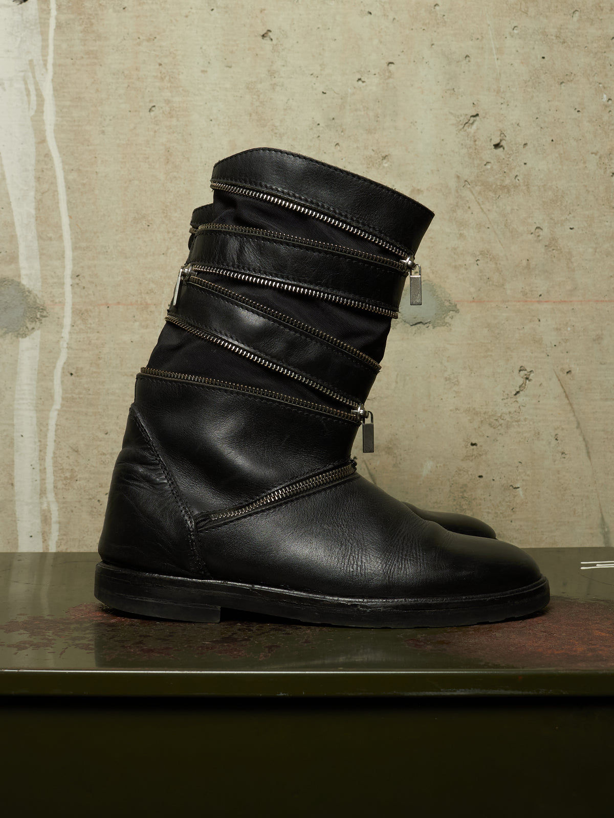 RAF SIMONS AW06-07 "Ashes & Heroes" Accordion Multi-Zip Leather Boots