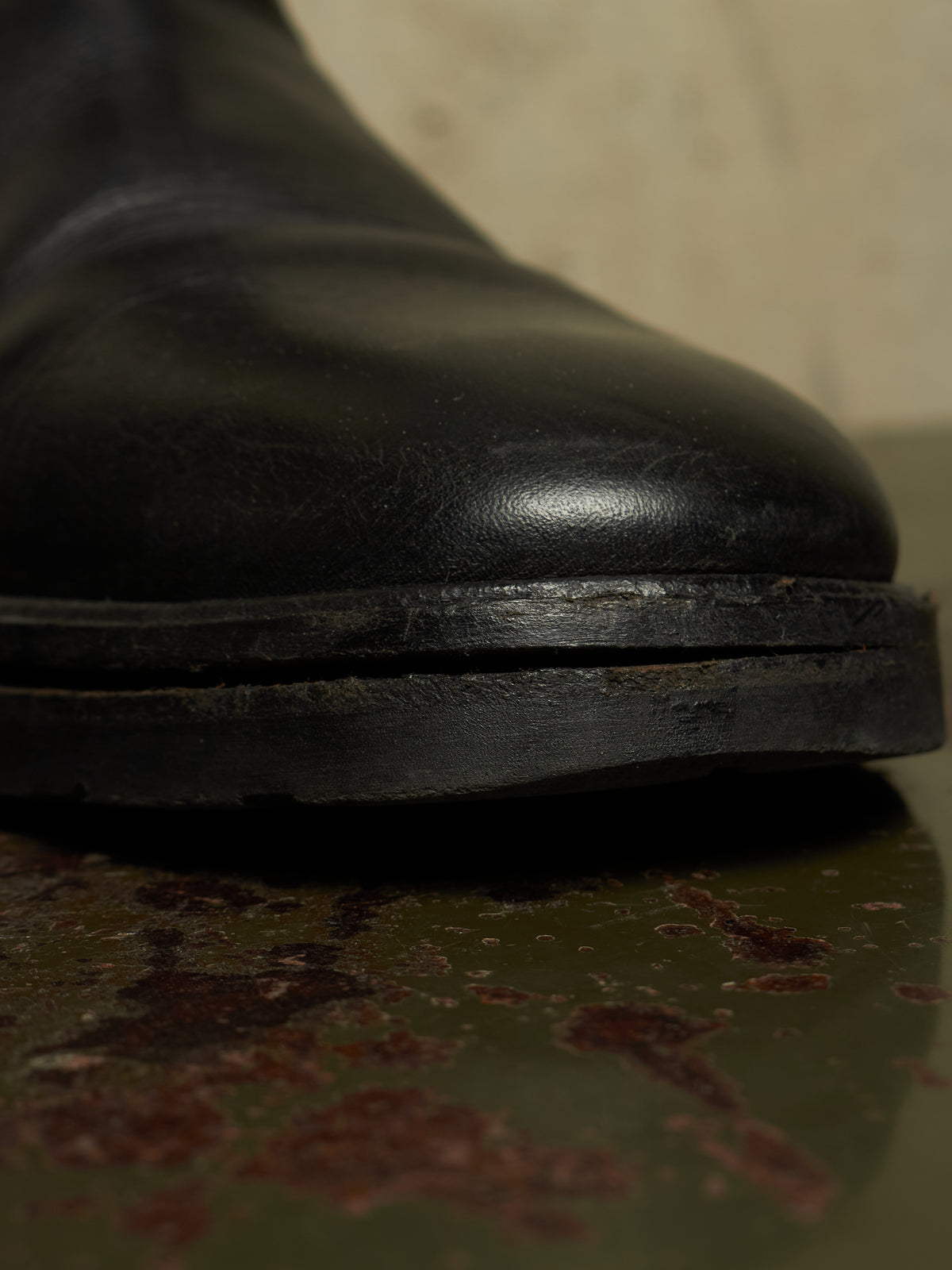 RAF SIMONS AW06-07 "Ashes & Heroes" Accordion Multi-Zip Leather Boots