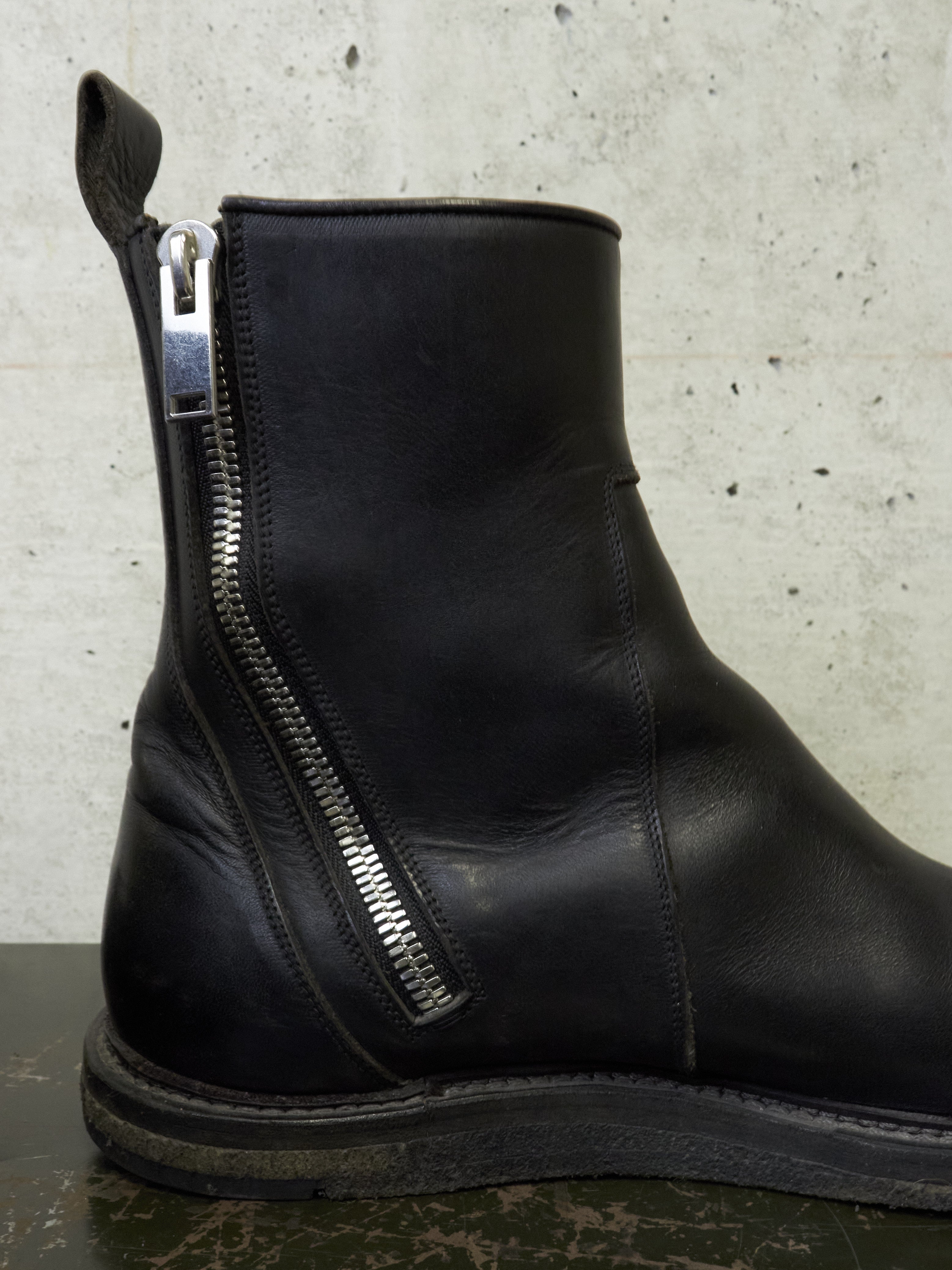 Rick Owens AW13 Zip Crepe Sole Calf Leather Boots | DRIEW