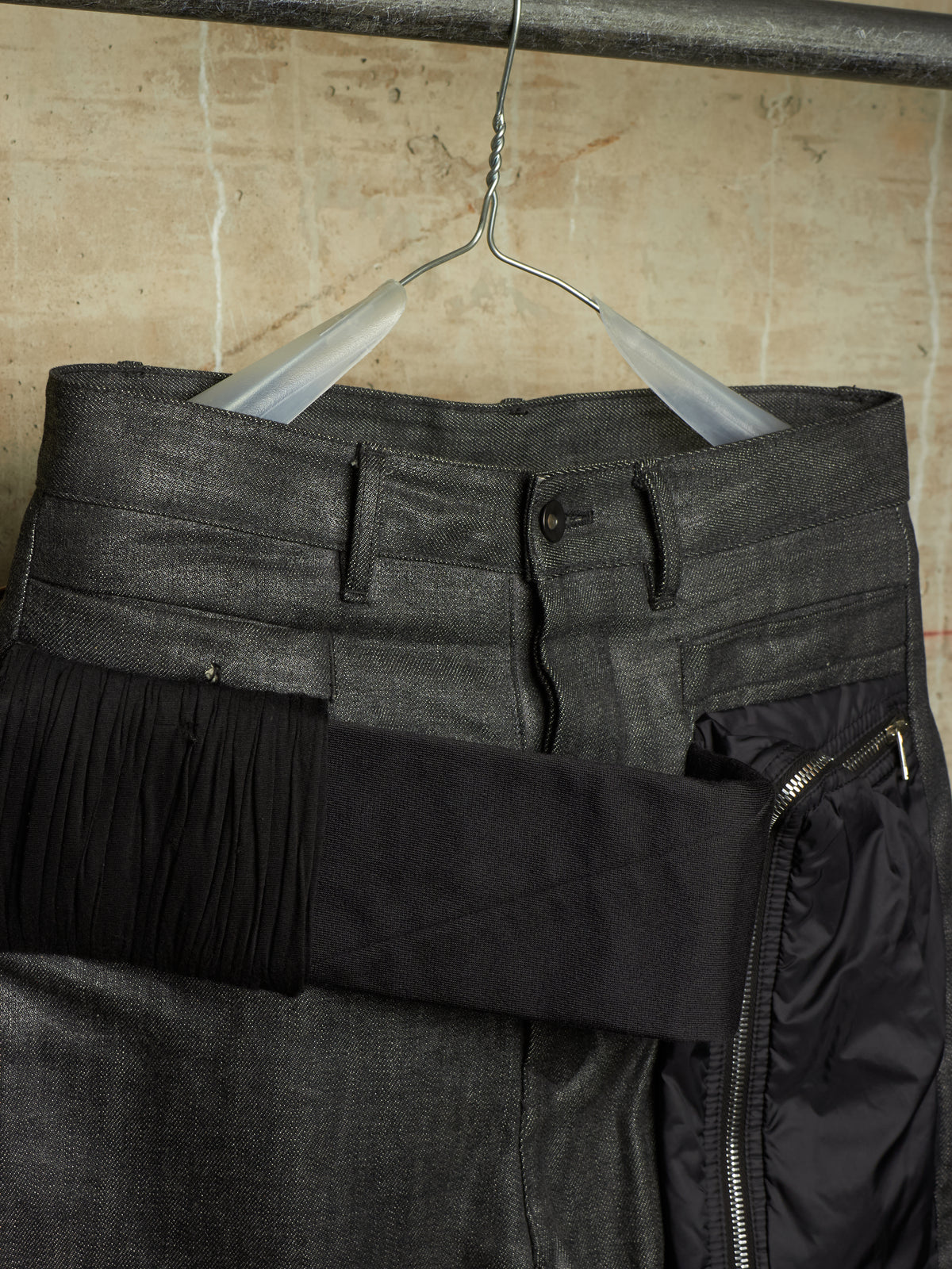 Rick Owens AW17 "GLITTER" Black Cropped Cargo Belt Coated Denim