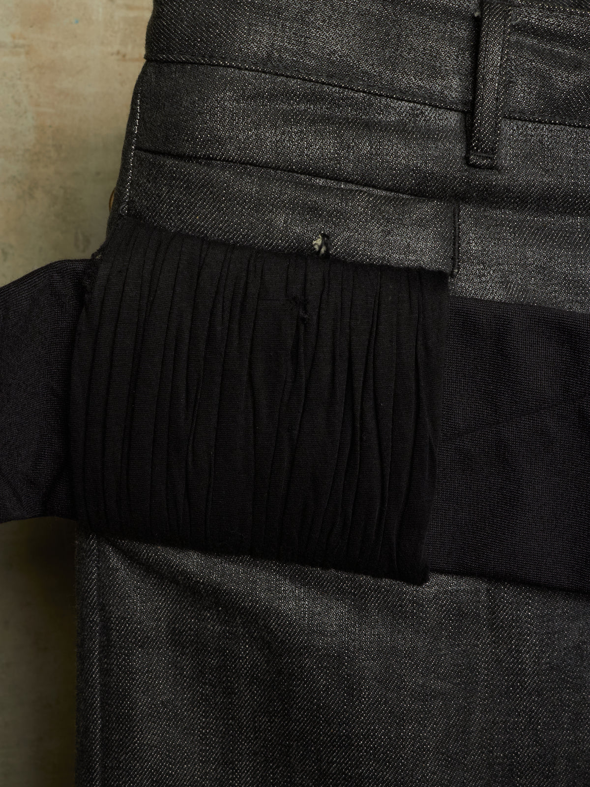 Rick Owens AW17 "GLITTER" Black Cropped Cargo Belt Coated Denim