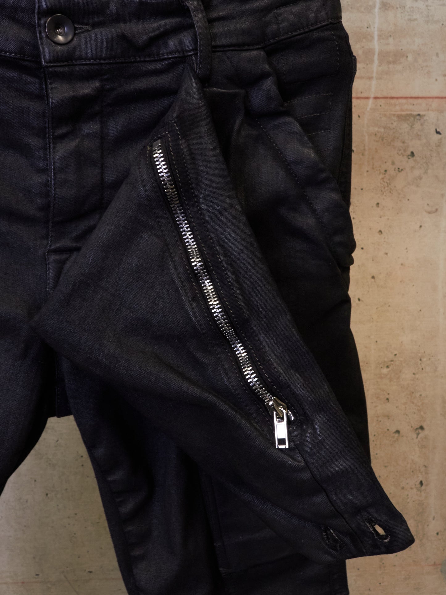 Rick Owens DRKSHDW AW17 "GLITTER" Black Waxed 'Memphis Cut' Stretch Denim