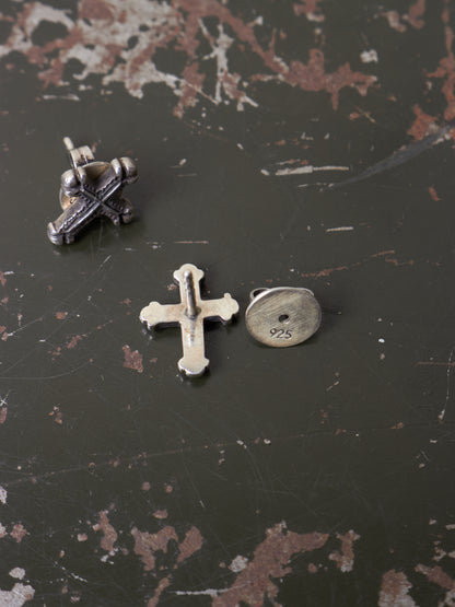 WERKSTATT:MÜNCHEN ‘M4551’ .925 Silver Cross Stud Earrings