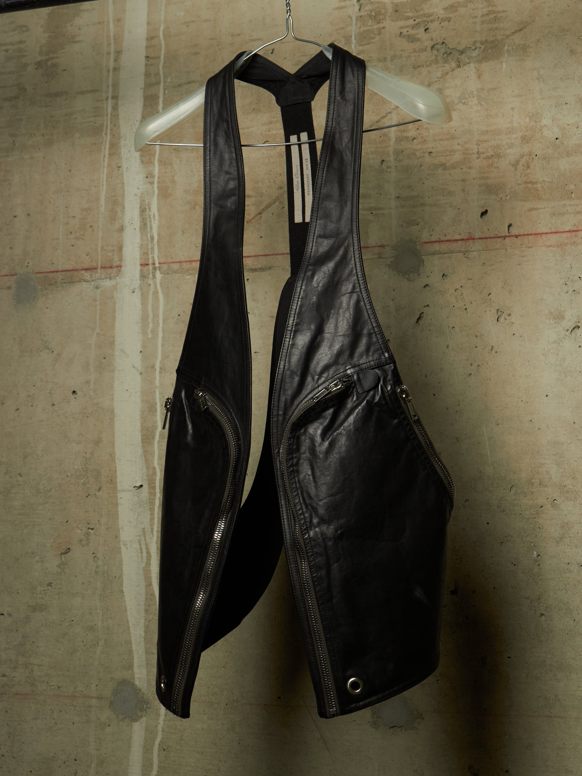 Rick Owens SS22 "FOGACHINE" BLACK Calf Leather Bauhaus Vest Bag