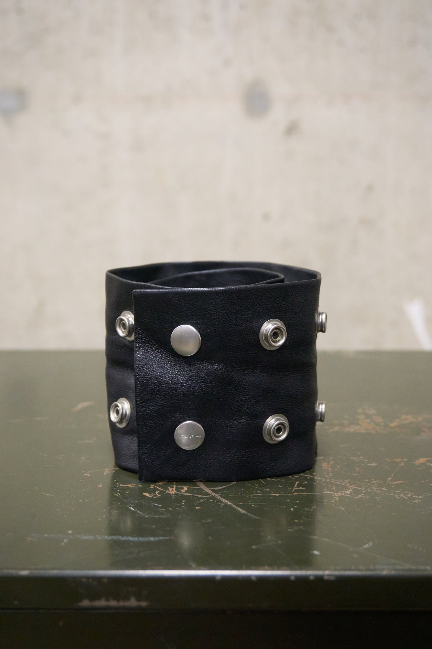Rick Owens AW23 “LUXOR” Lambskin Leather Metal Snap Button Collar