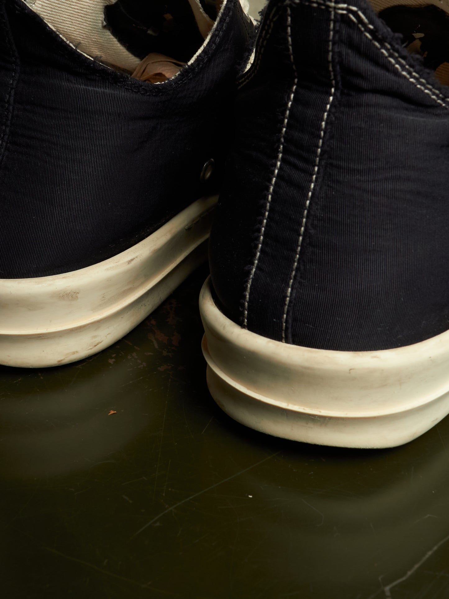 Rick Owens DKRSHDW AW20 “PERFORMA” Contrast Stitch Nylon Canvas Low-top Ramones Sneakers