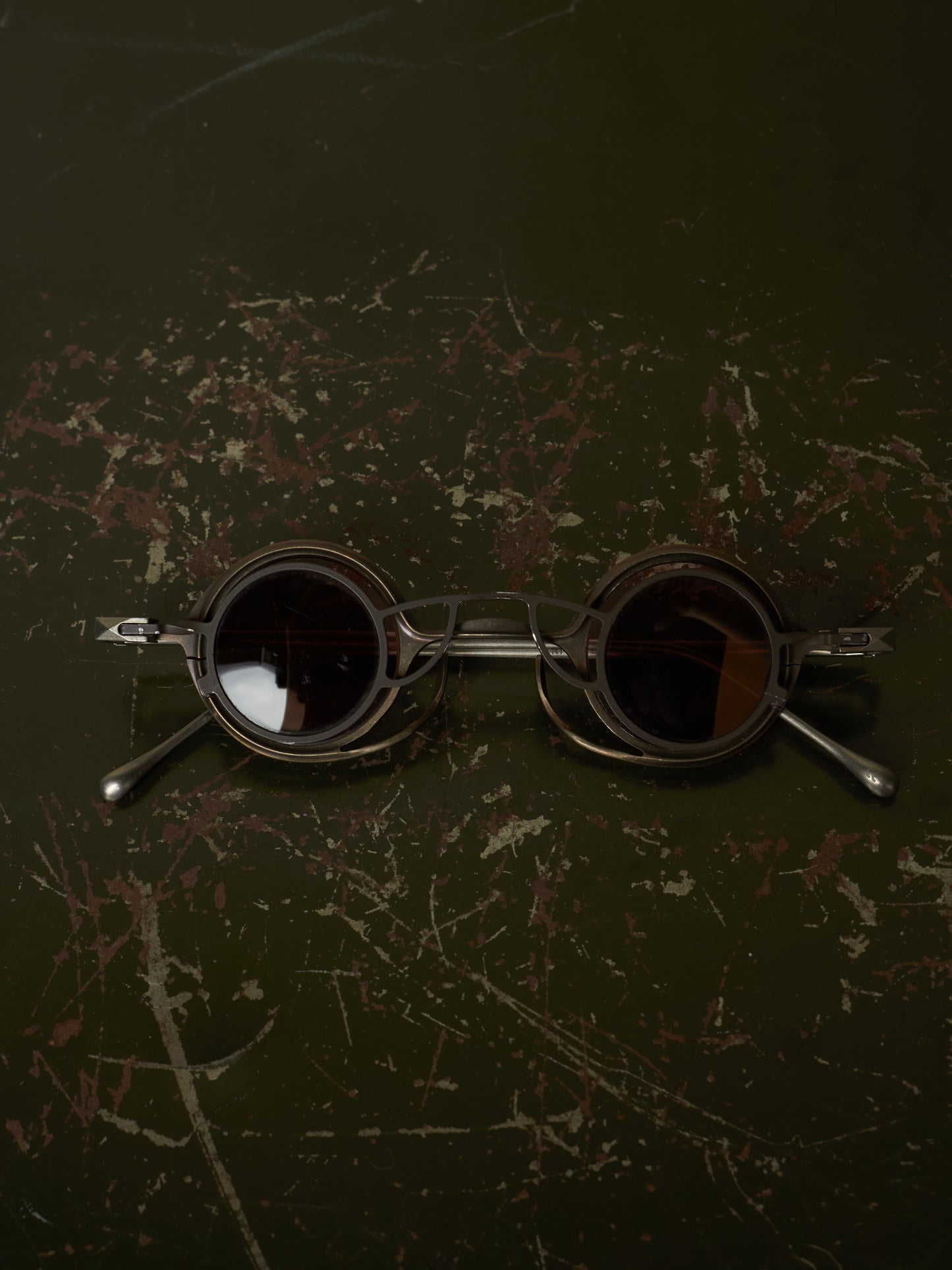 RIGARDS 'RG0105TI' Vintage Titanium Frame Rose / Grey Lens Clip-on Sunglasses