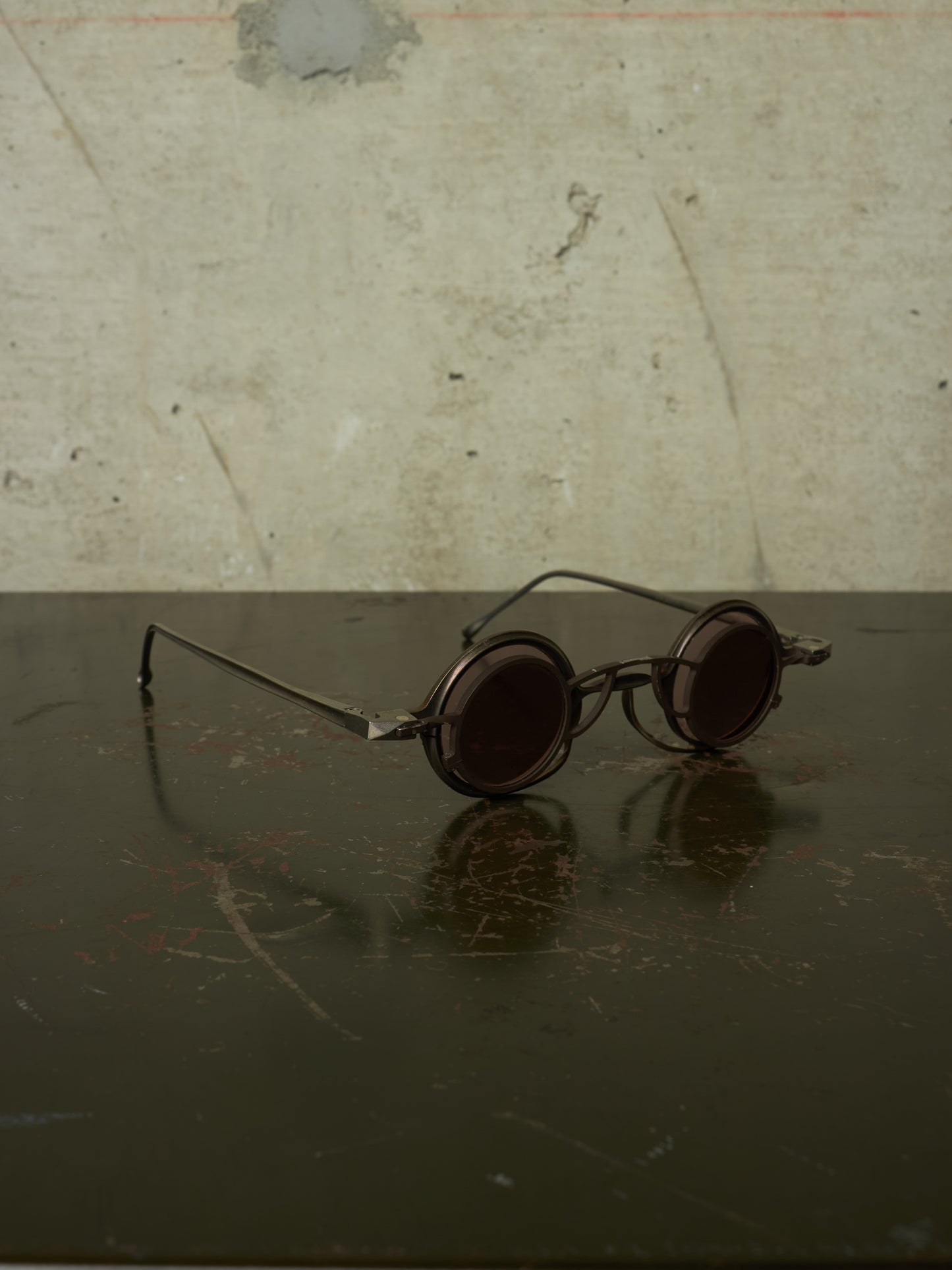 RIGARDS 'RG0105TI' Vintage Titanium Frame Rose / Grey Lens Clip-on Sunglasses