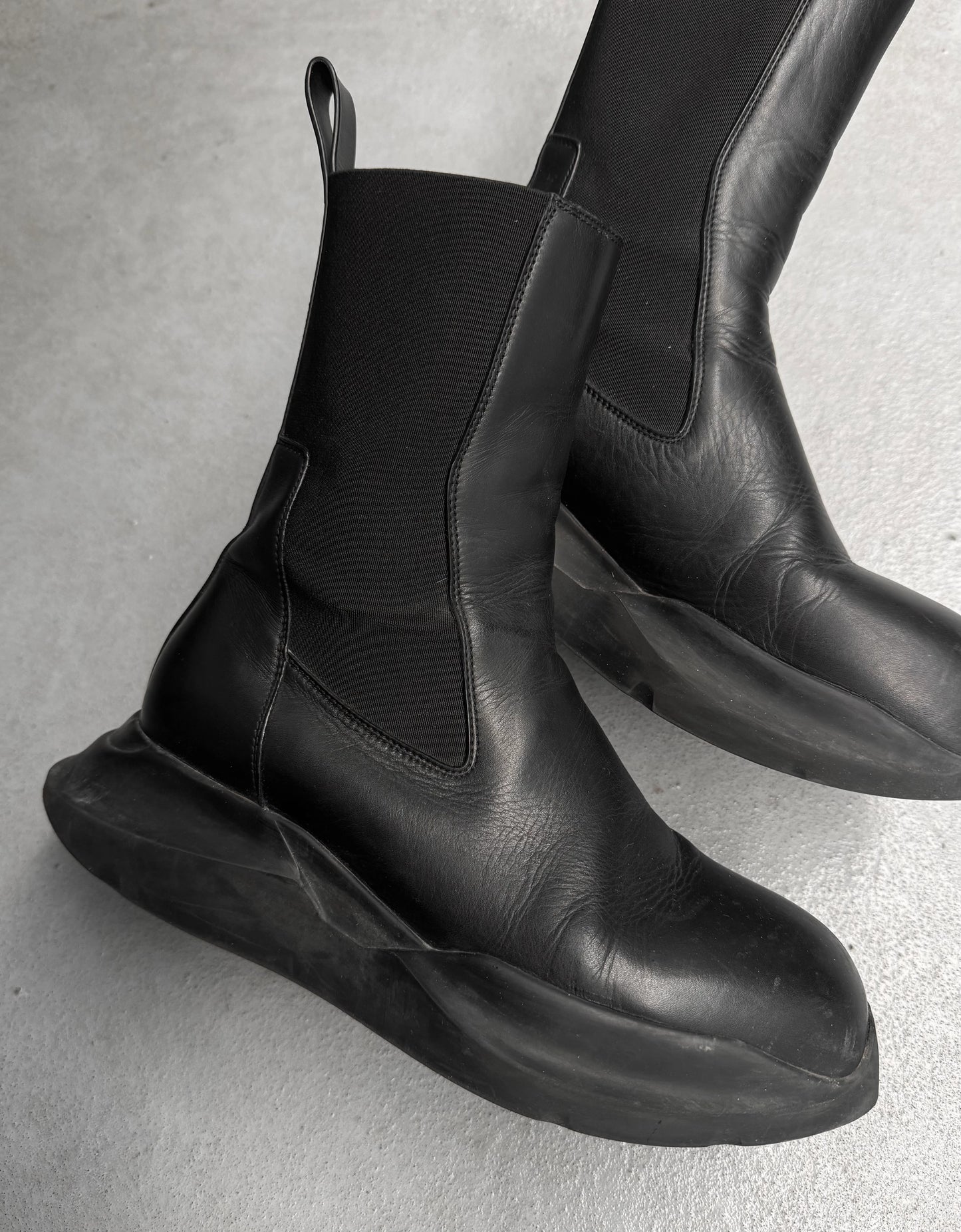 Rick Owens SS23 "EDFU" Geth Beatle Chelsea Leather Boots