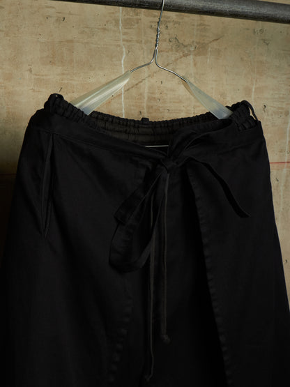 S'YTE by Yohji Yamamoto 2010s Black Cotton Twill Cropped Wrap Pants