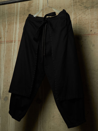 S'YTE by Yohji Yamamoto 2010s Black Cotton Twill Cropped Wrap Pants