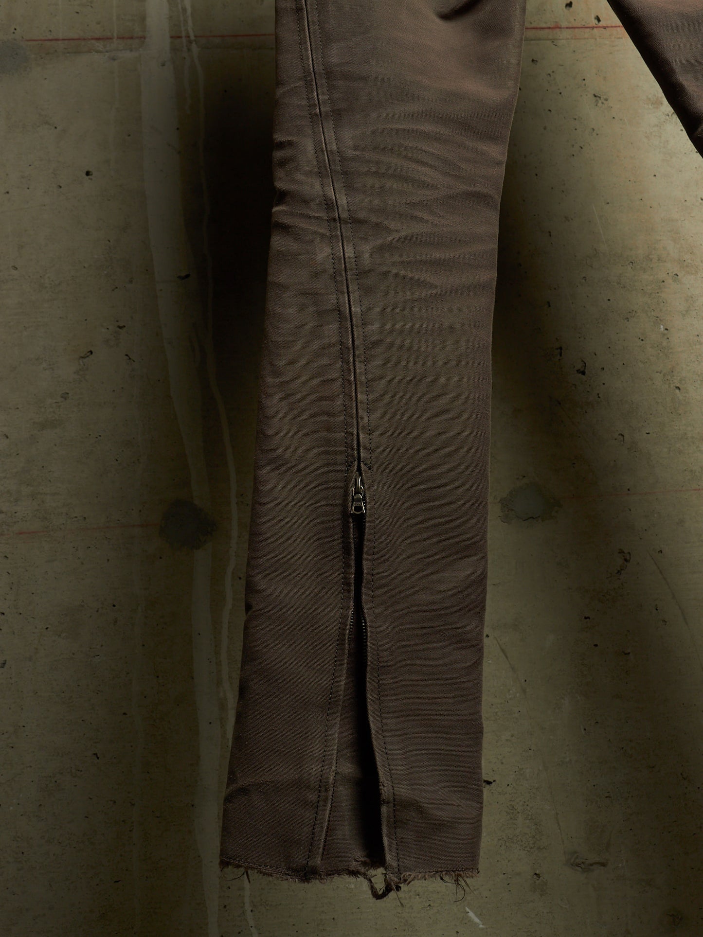 The Viridi-Anne AW06 Khaki Bio Washed Cotton Canvas Pants