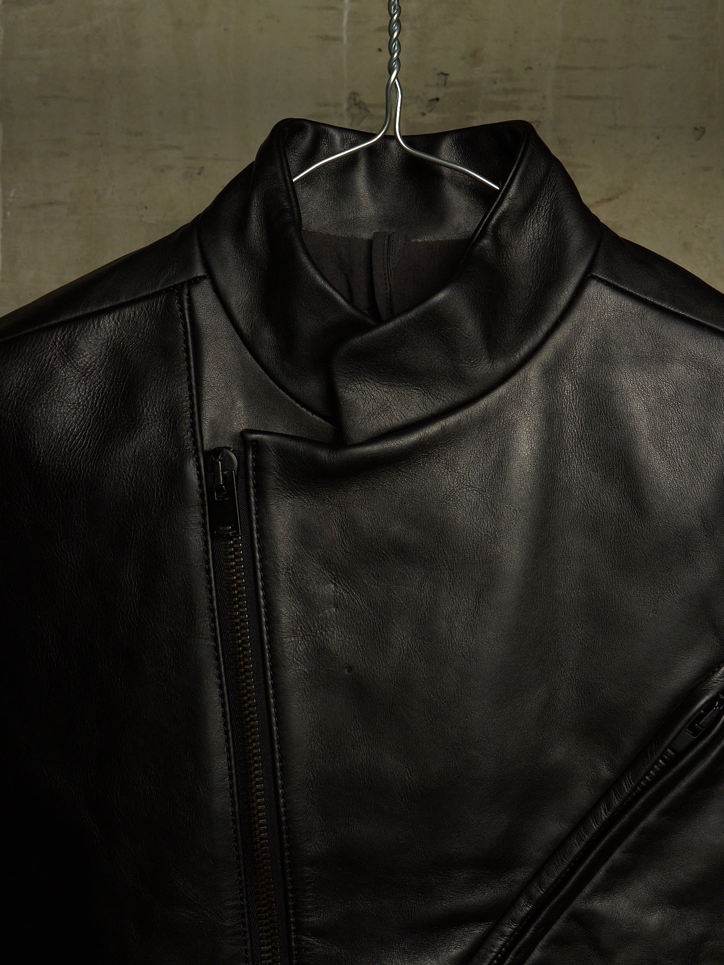 The Viridi-Anne 00s Black Steerhide Leather Asymmetric Zip Rider Jacket