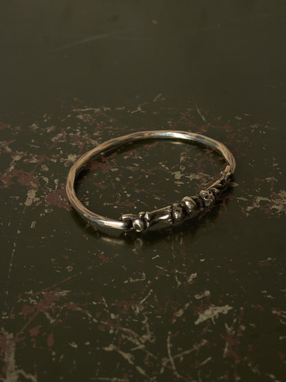 WERKSTATT:MÜNCHEN 2010s .925 Silver Skull & Bones Hook Bracelet (Older Model)