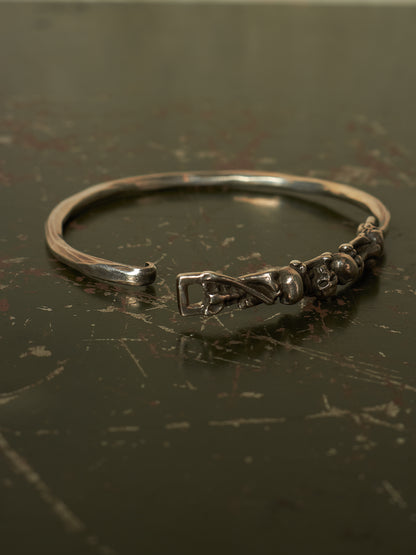 WERKSTATT:MÜNCHEN 2010s .925 Silver Skull & Bones Hook Bracelet (Older Model)
