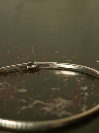 WERKSTATT:MÜNCHEN 'M2640SITR' .925 Silver Trace Hook Bangle (Older Model)