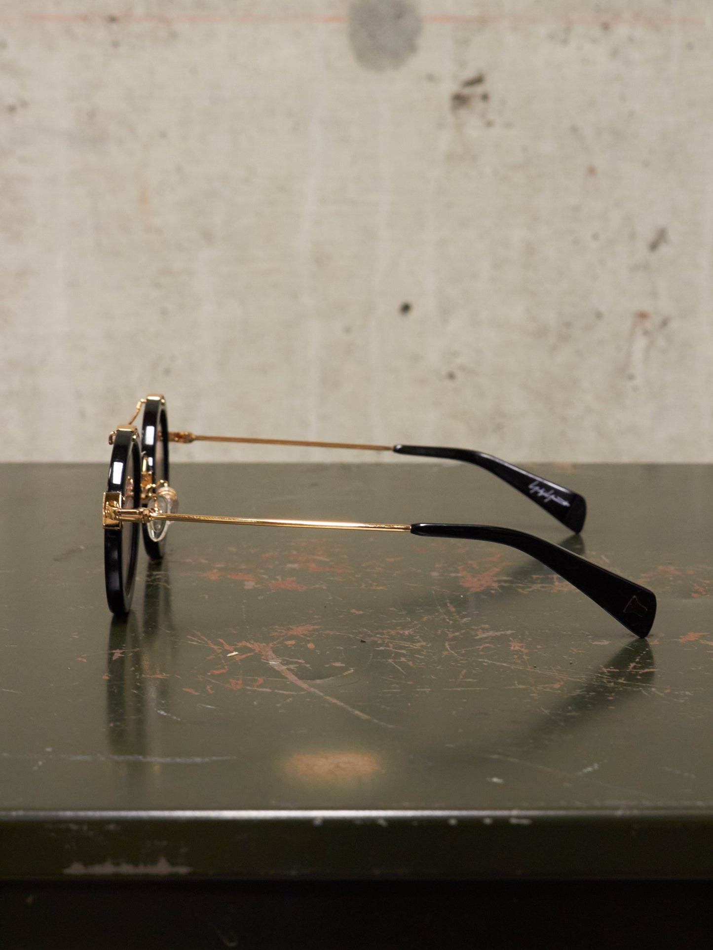 Yohji Yamamoto 'YY5006' CAT3 Gold Toned Black Acetate Rose Tinted Sunglasses