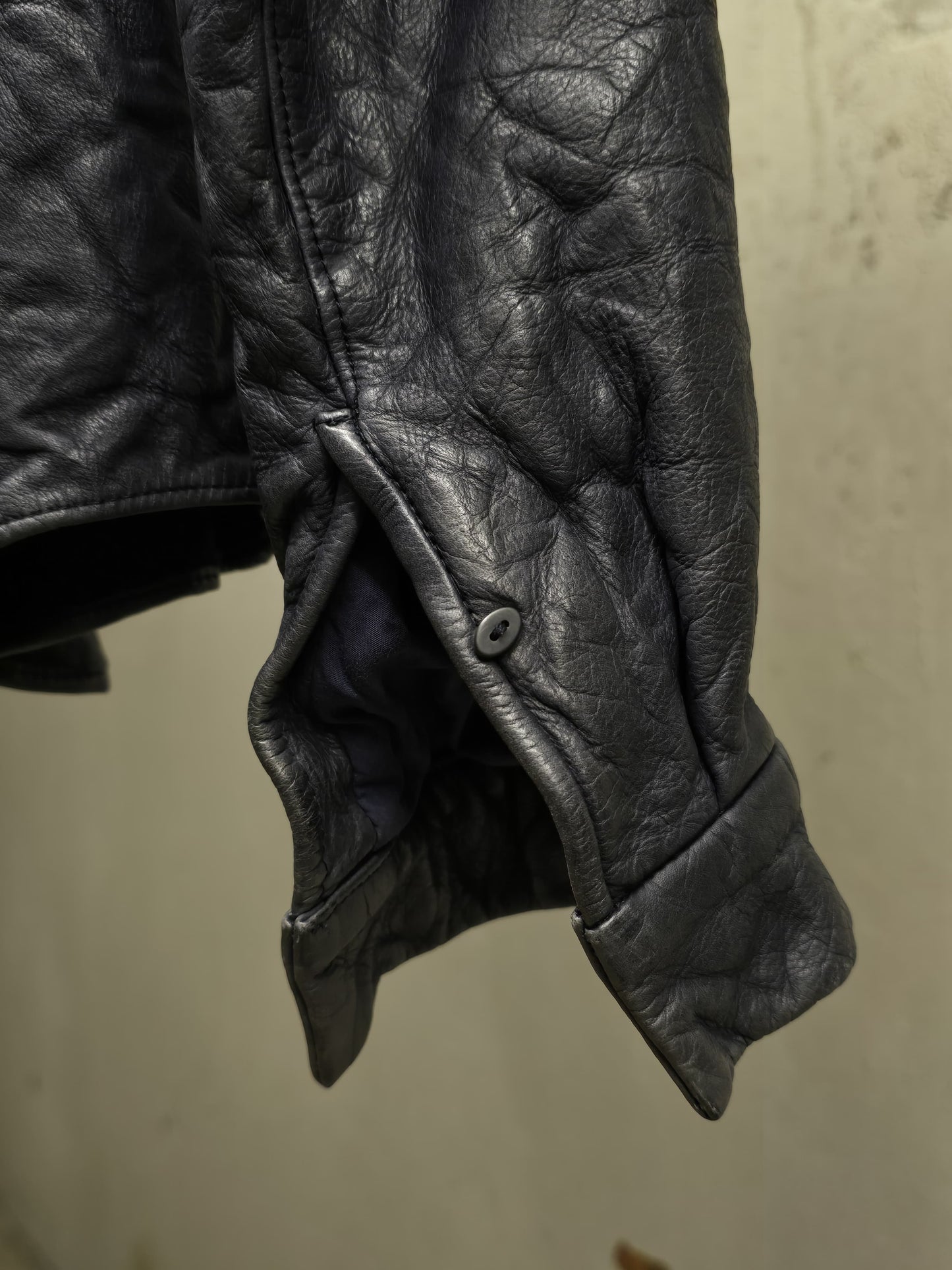 Carpe Diem 00s Object-dyed Indigo Washable Cowhide Leather Shirt detail | DRIEW GARMENTS