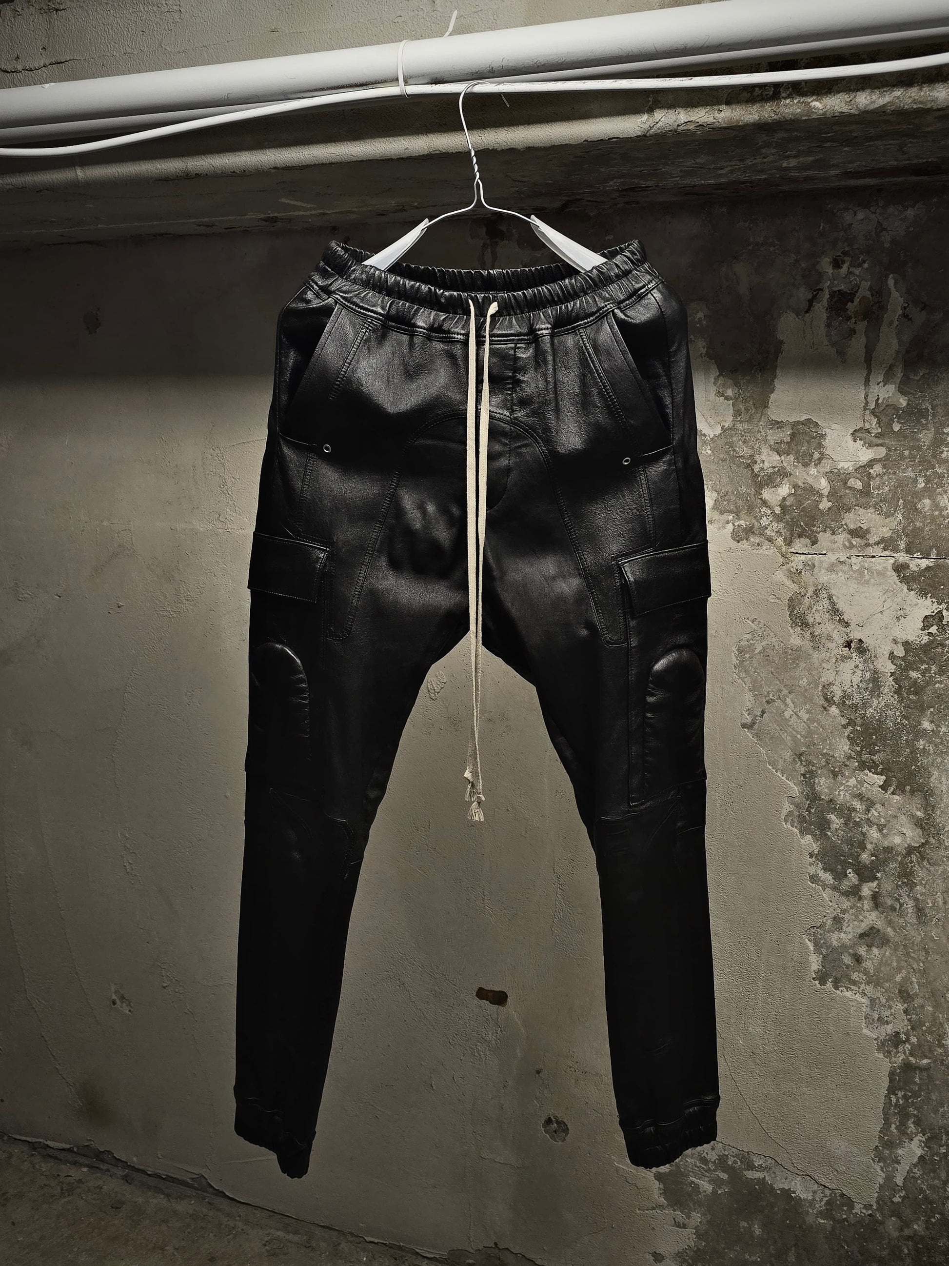 Rick Owens AW19 "LARRY" Lambskin Leather Stretch Cargo Joggers | Archive Fashion Toronto