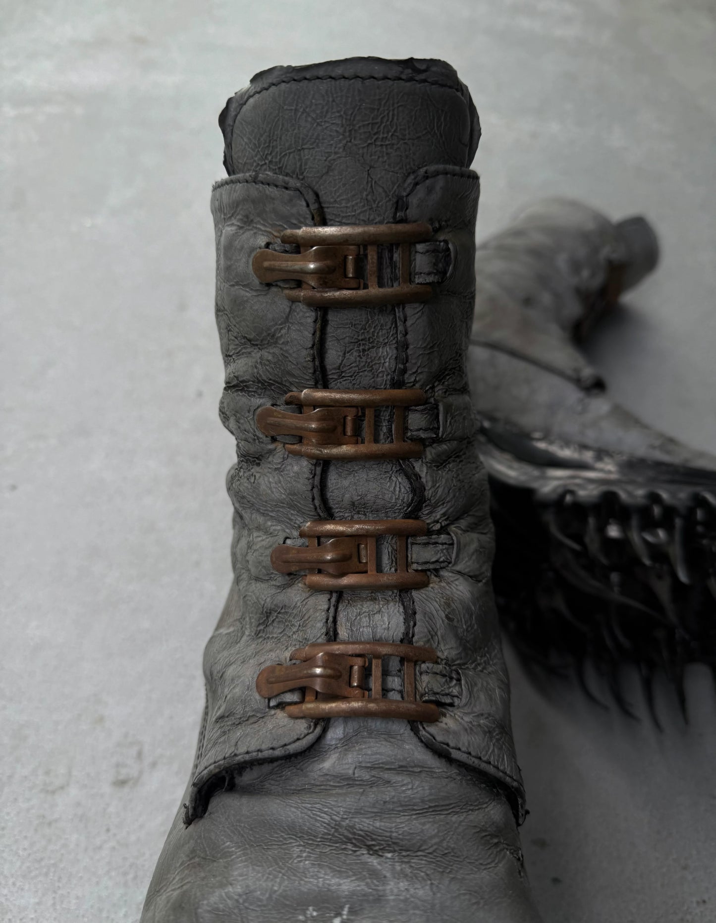 Carol Christian Poell ‘AM/2759P-IN XDERMA-PTC/010’ Reflective Kangaroo Leather Spur-Biter Prosthetic Buckle Drip Boots