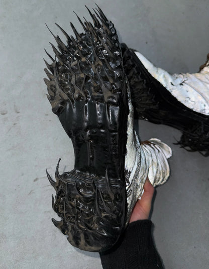 Carol Christian Poell ‘AM/2759P-IN XDERMA-PTC/010’ Reflective Kangaroo Leather Spur-Biter Prosthetic Buckle Drip Boots