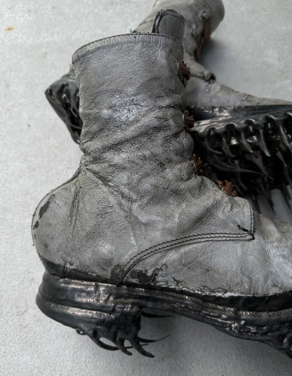 Carol Christian Poell ‘AM/2759P-IN XDERMA-PTC/010’ Reflective Kangaroo Leather Spur-Biter Prosthetic Buckle Drip Boots