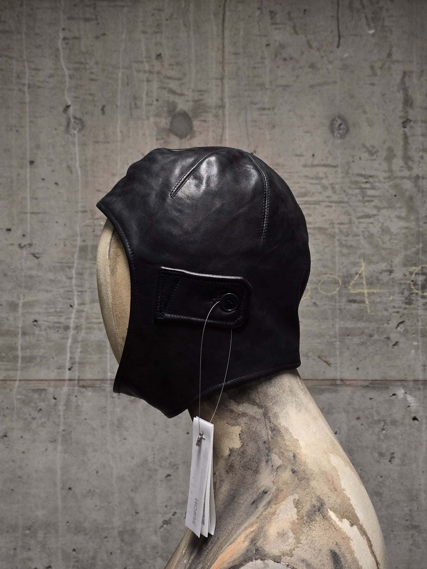 DEEPTI Collection °025-026 'LA–175R RAF-98' Padded One-piece Horse Leather Aviator Hat