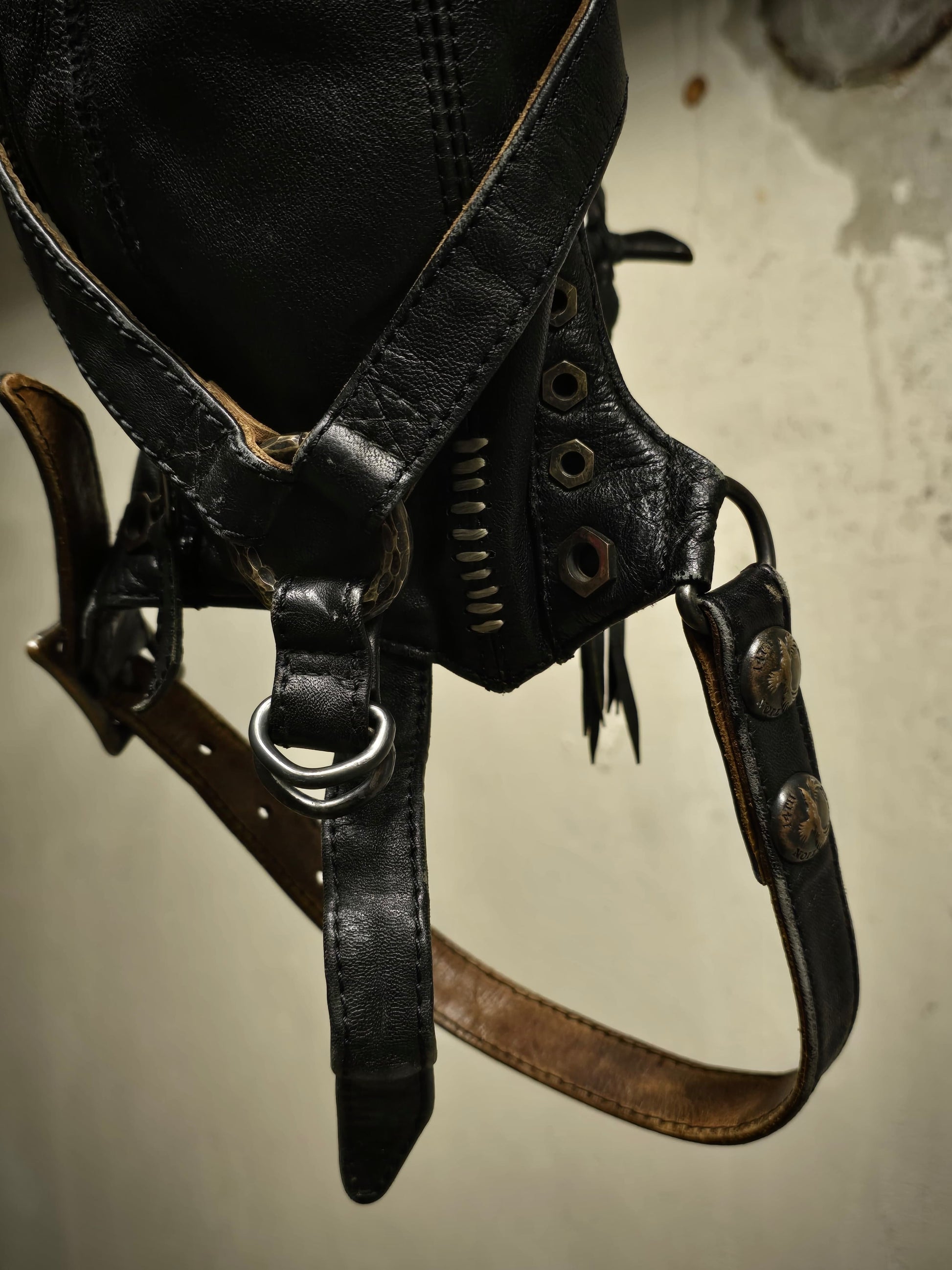 14thAddiction Early 00s Embellished Lamb Leather Belt Pouch detail | DRIEW GARMENTS