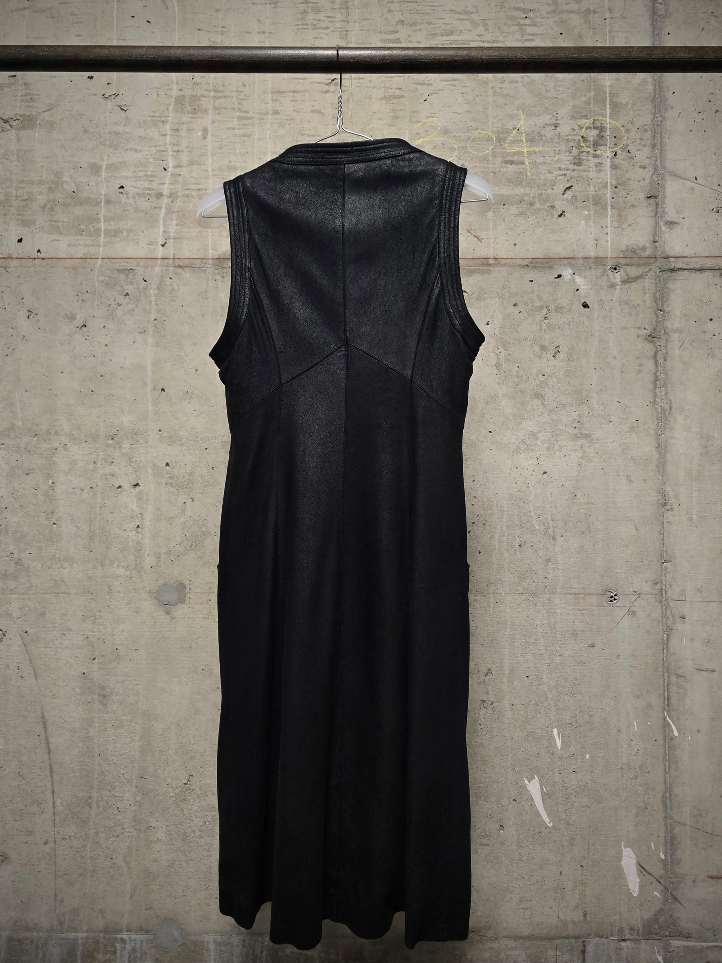 MASNADA Detachable Blistered Lamb Leather Asymmetric Zip Vest Wool Long-sleeves