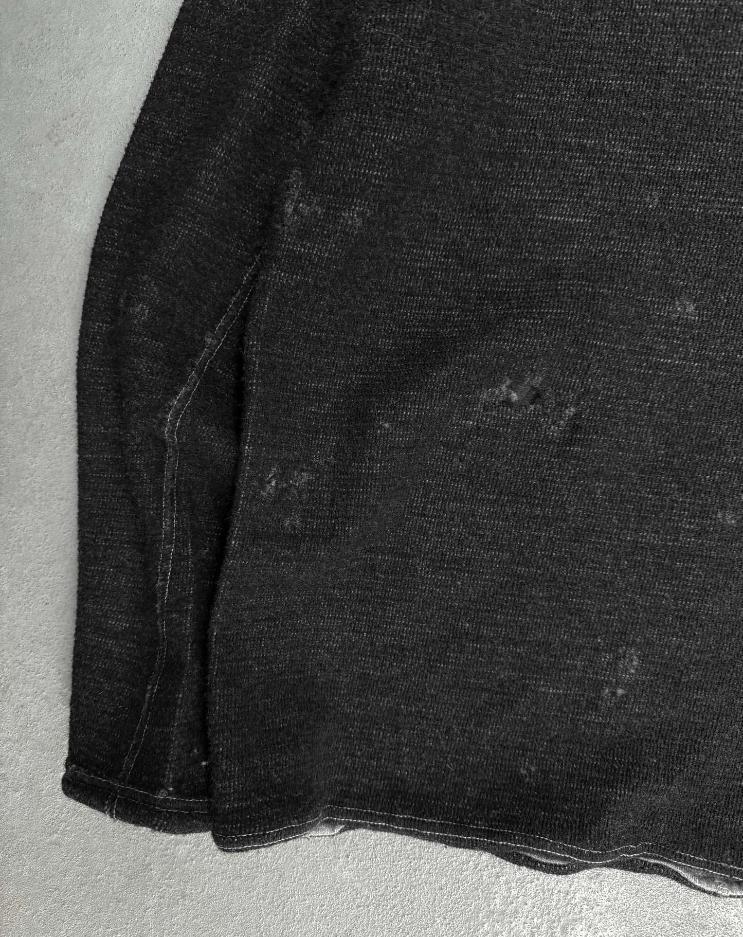 DEEPTI Collection REDUX °019-020 'T-024R DUB/95' Reversible Knitted Long-sleeves