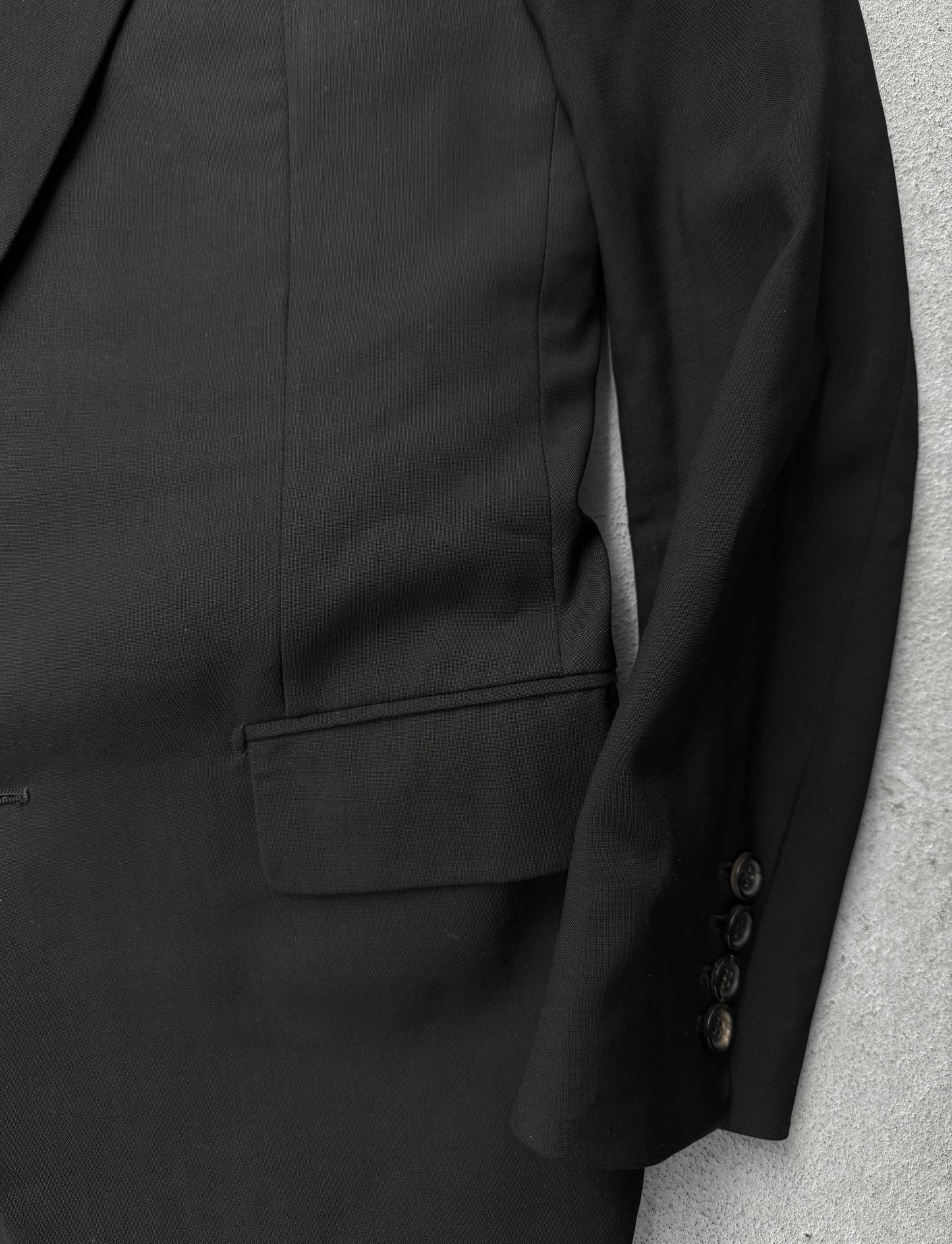 DIOR HOMME by Hedi Slimane SS05 “BECK” Two-Button Blazer