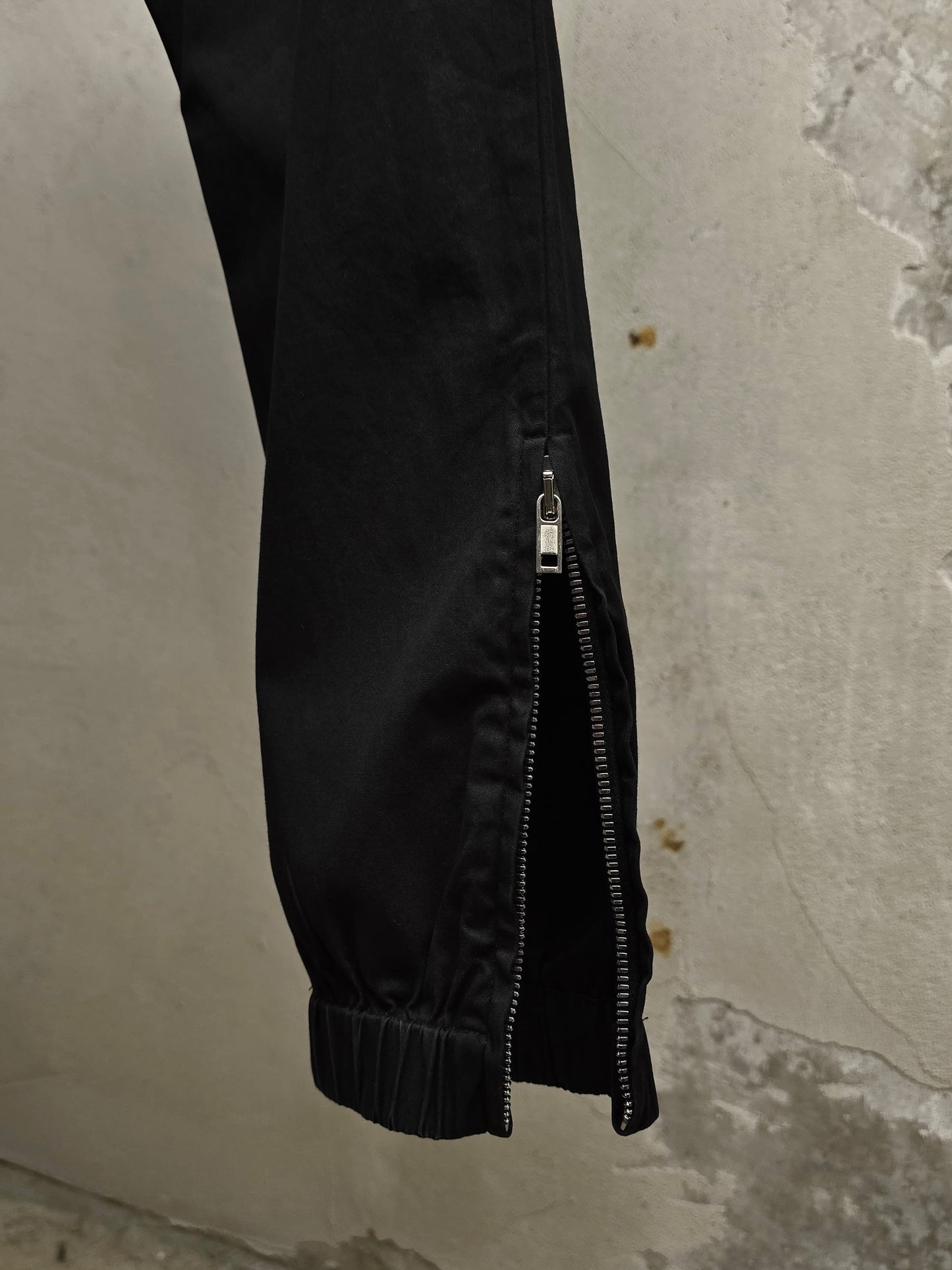 Rick Owens AW19 "LARRY" Drop-crotch Track Pants detail | DRIEW GARMENTS