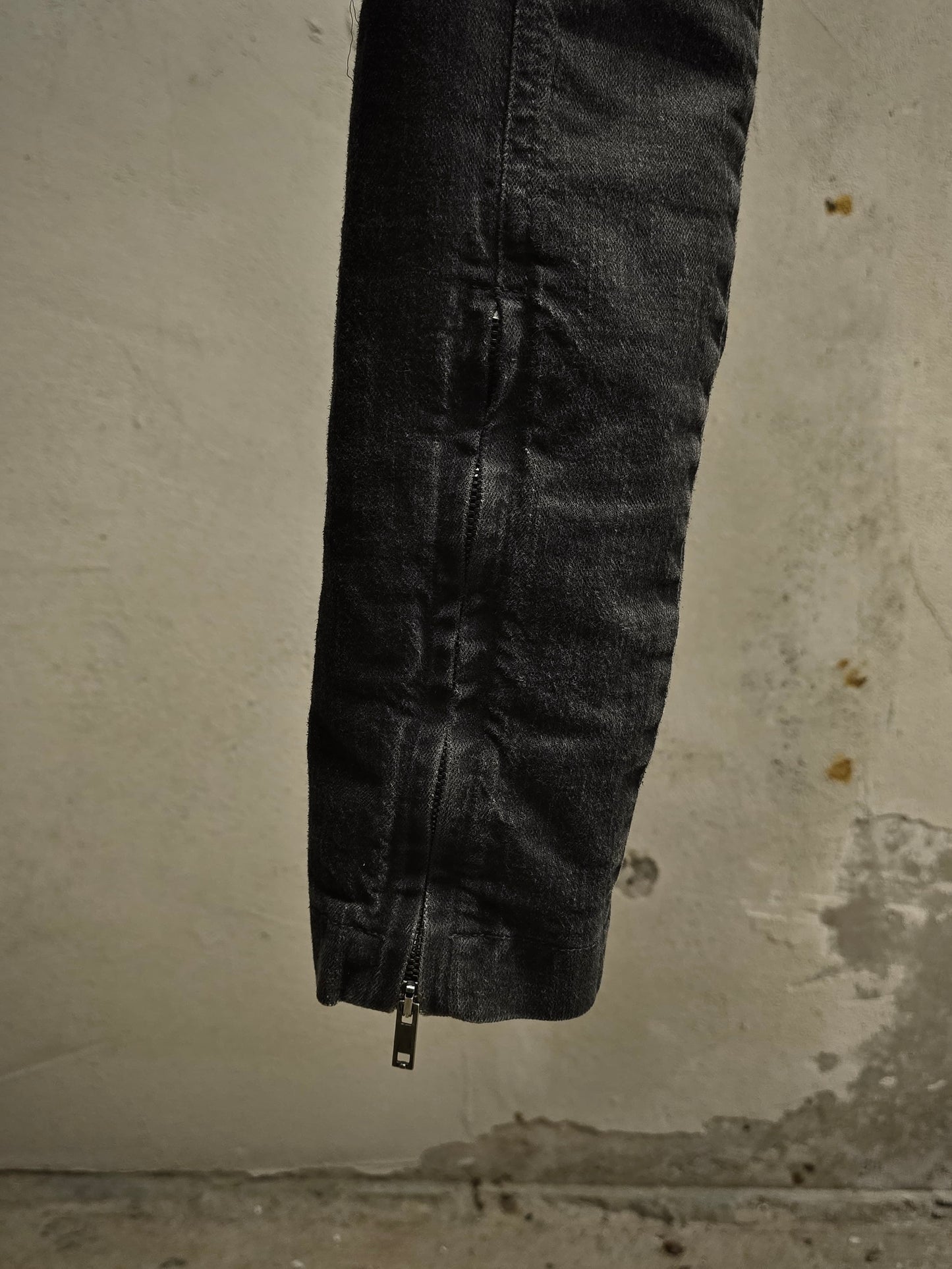 Gareth Pugh AW10-11 Charcoal Grey Back Frayed Skirt Layered Skinny Denim