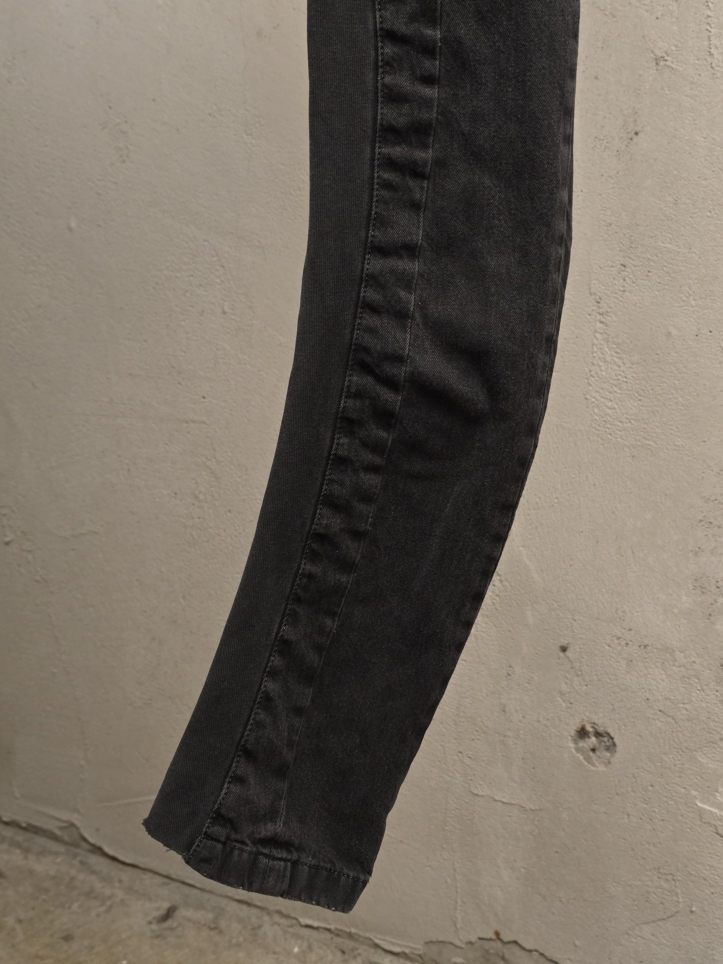 MA_Julius SS12 Washed Black J-Cut Skinny Denim