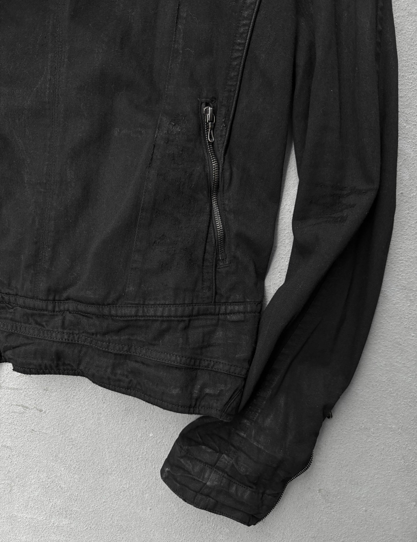 Julius_7 SS11 "Chaos ; Ontological Anarchism" Asymmetrical Zip Distressed Waxed 8oz Denim Rider Jacket