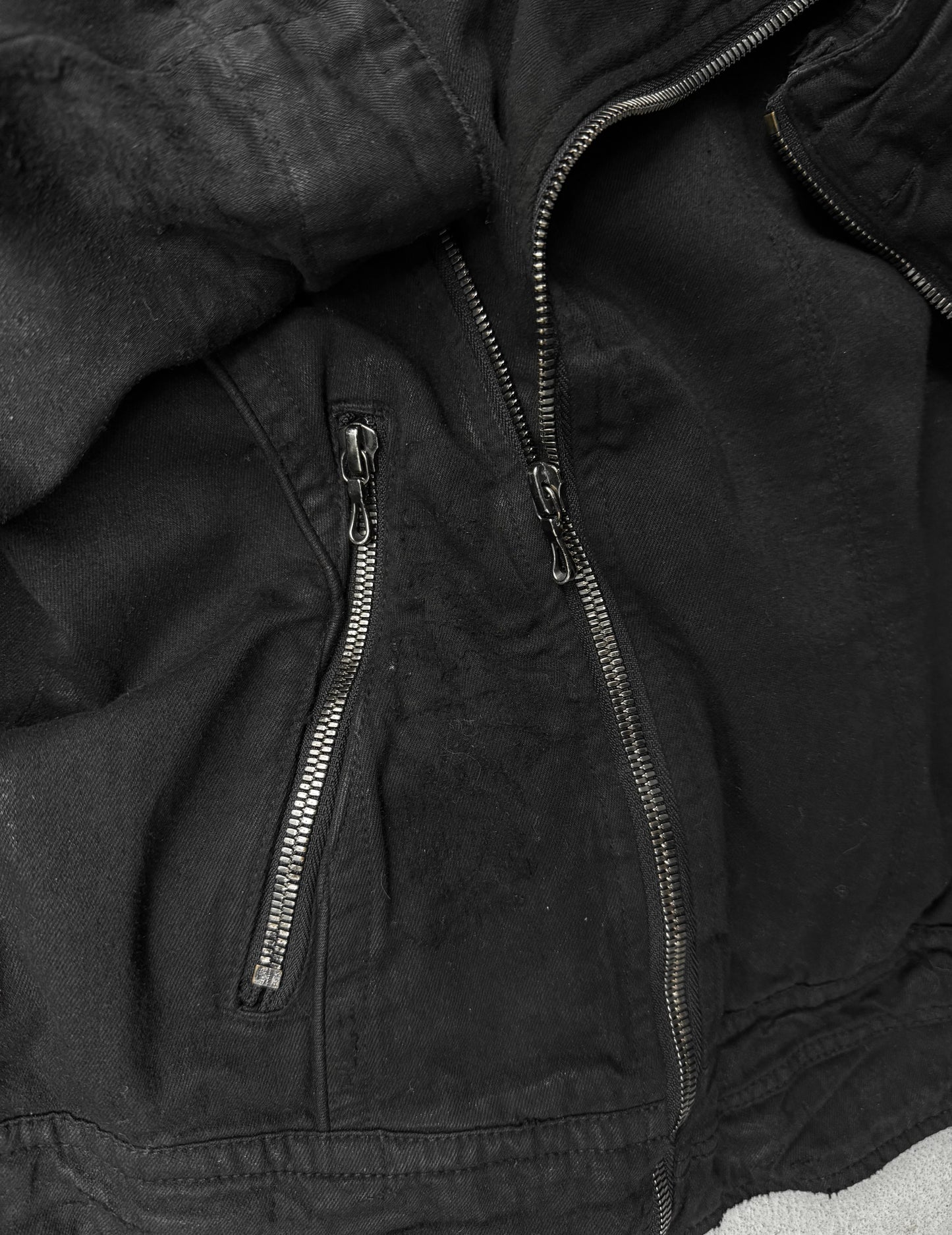 Julius_7 SS11 "Chaos ; Ontological Anarchism" Asymmetrical Zip Distressed Waxed 8oz Denim Rider Jacket