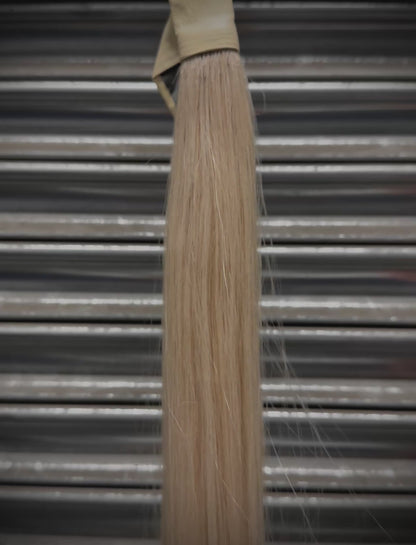 Carol Christian Poell SS06 "U-Turn" 'AM/2028 HAAR/2A’ Blonde Human Hair Tie
