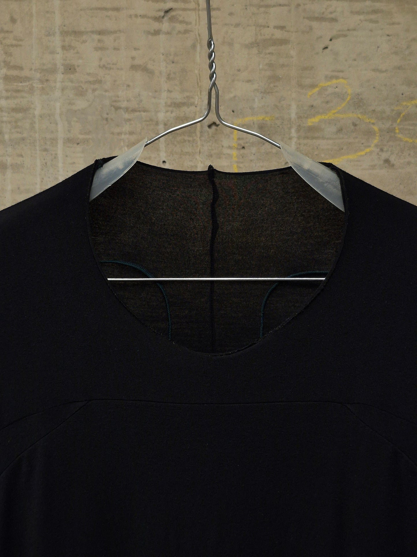 DEVOA Black Double Layered Anatomical Rolled Edge Cotton Stretch T-Shirt