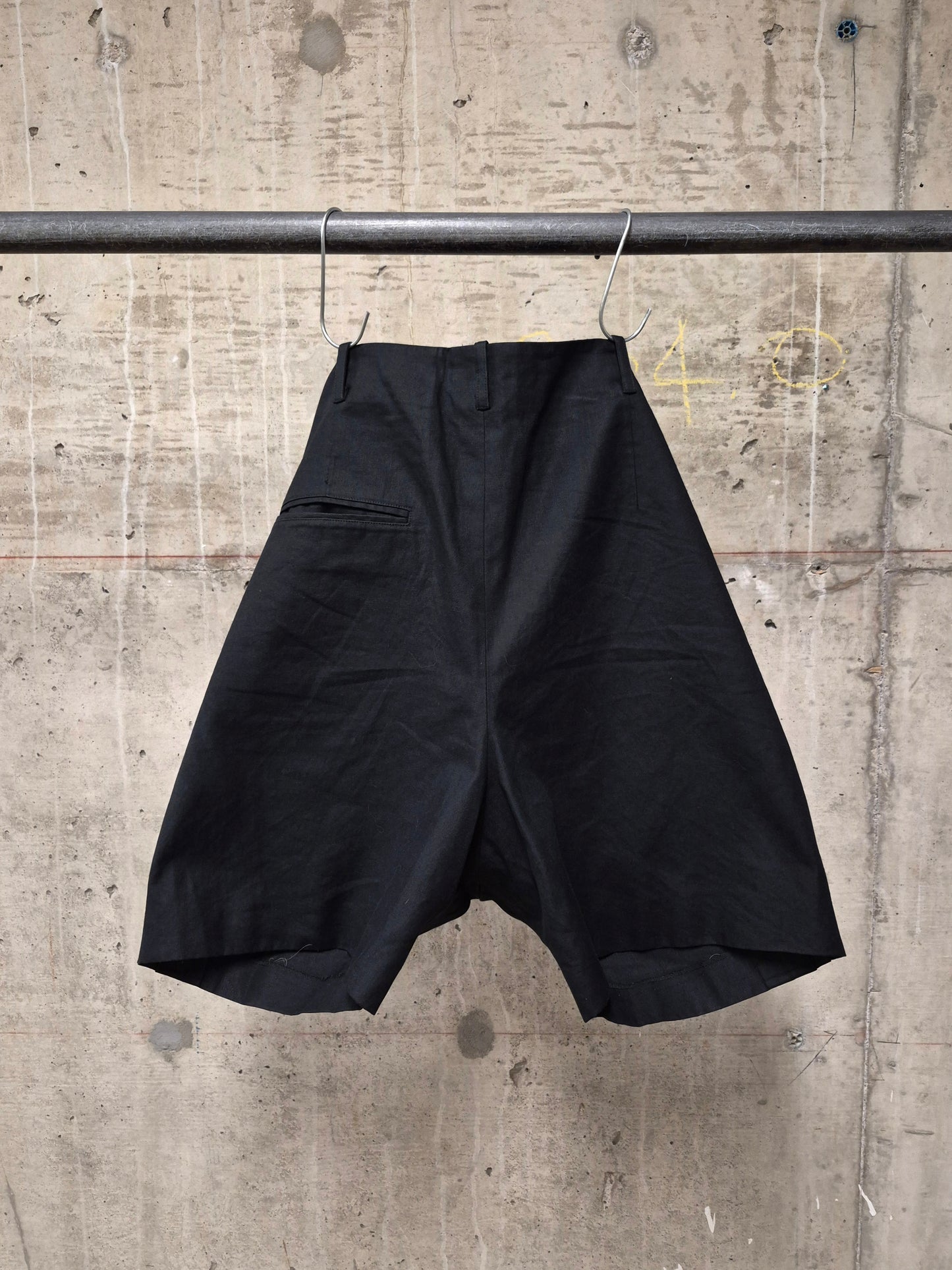 DAMIR DOMA SS09 Double Pleated Drop-crotch Shorts